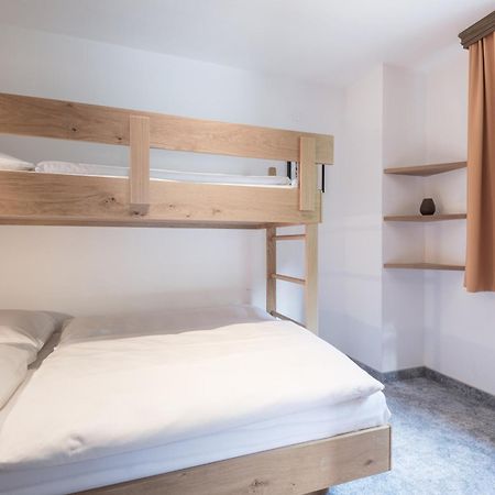 Haus Gariella Apartment Гарделен Екстериор снимка