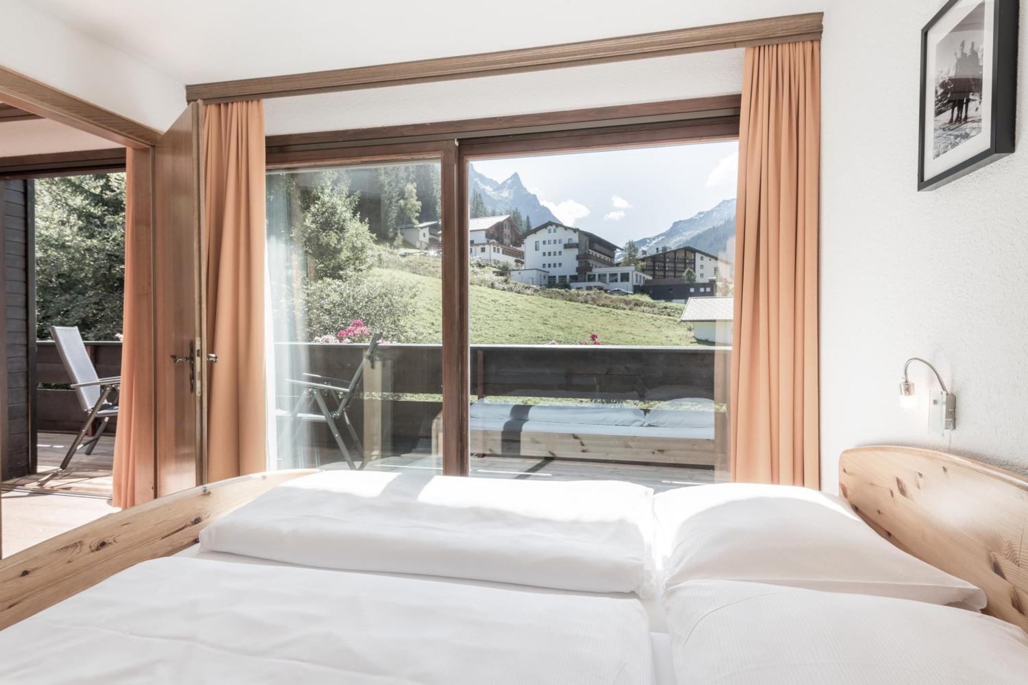 Haus Gariella Apartment Гарделен Екстериор снимка