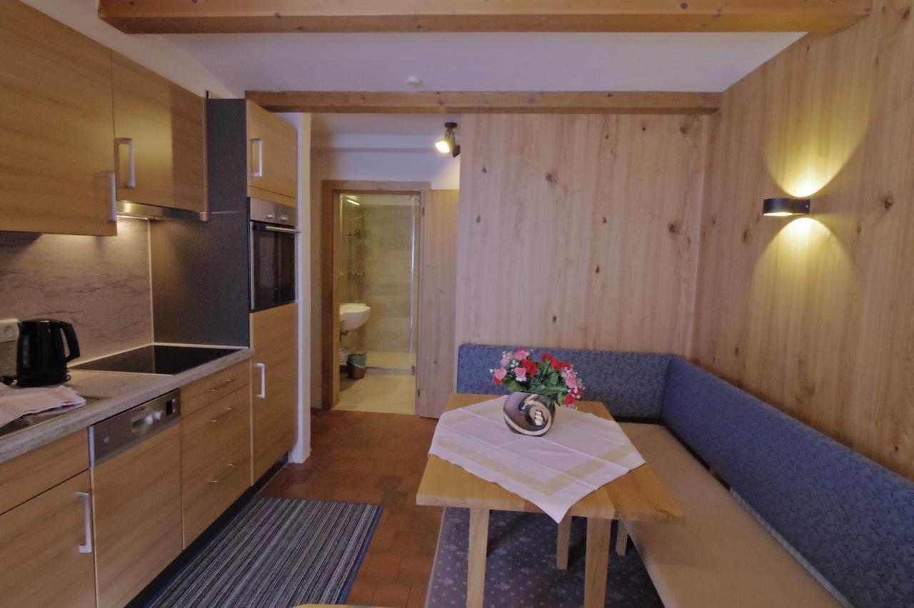 Haus Gariella Apartment Гарделен Екстериор снимка