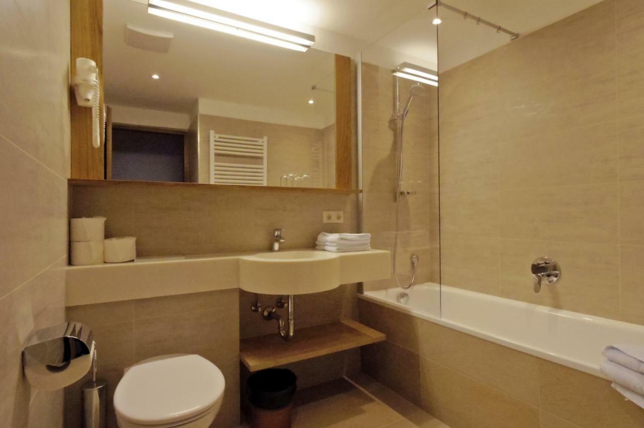 Haus Gariella Apartment Гарделен Екстериор снимка
